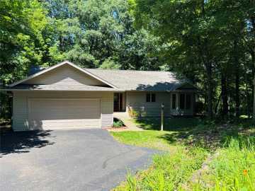 Bloomer, WI: 15486 221st Avenue
