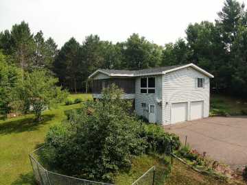 Cumberland, WI: 2403 50th Street