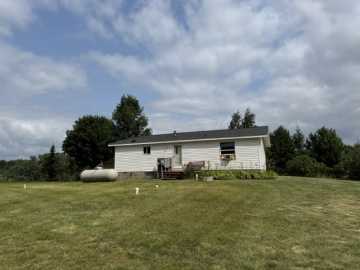 Shell Lake, WI: N3410 Rolling Pines Lane