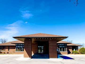 Eau Claire, WI: 1110 Oak Ridge Drive