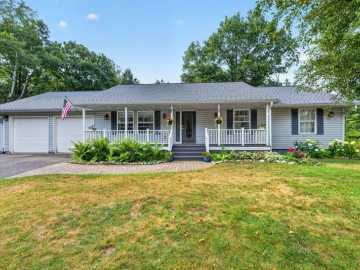 Hayward, WI: 15561 Pine Point Drive