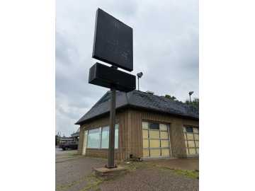 Menomonie, WI: 1420 N Broadway Street