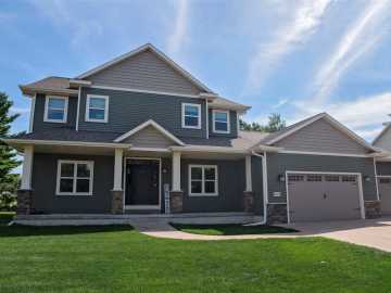 Eau Claire, WI: 4823 Club House Lane 