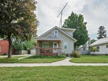 Altoona, WI: 1711 Hayden Avenue