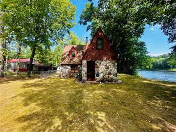 Bruce, WI: N2146 County E Road