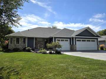 Rice Lake, WI: 910 Scharbillig Court