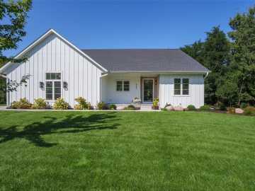 Chippewa Falls, WI: 622 Stelter Lane