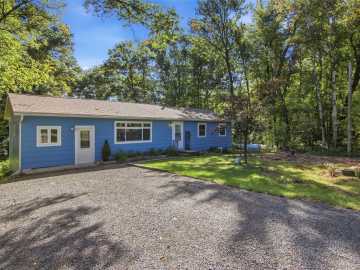 Sarona, WI: N2934 Jesse Road