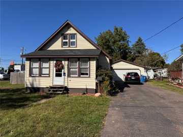 Rice Lake, WI: 15 E Schneider Street