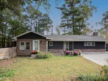 Menomonie, WI: N4248 420th Street