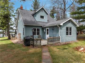 Stone Lake, WI: 15470W Victory Heights Circle