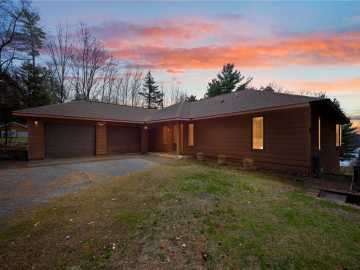 Spooner, WI: 1171 County E Road