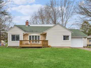 Centuria, WI: 609 Superior Avenue