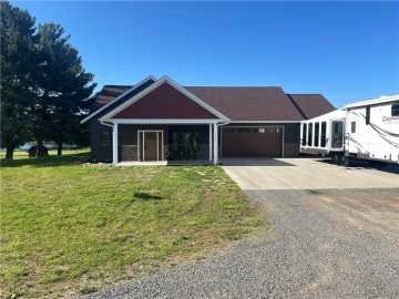Osceola, WI: 159 230th Street
