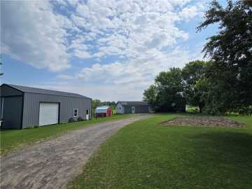 Blair, WI: N35182 Weverstad Road