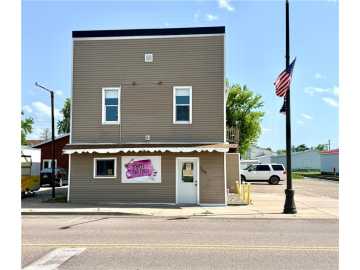 Cameron, WI: 706 W Main Street