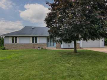 Eau Claire, WI: 1634 Nicholas Drive