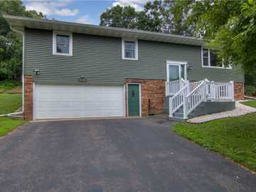 Altoona, WI: 1143 Primrose Lane