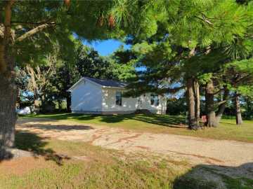 Elk Mound, WI: N3894 890th Street