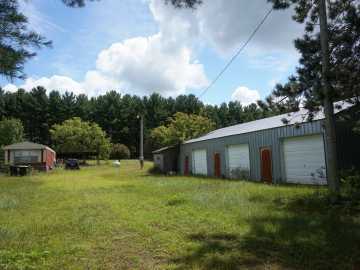 Menomonie, WI: E5558 County Road BB