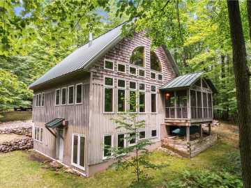 Birchwood, WI: 2519 28 1/8 Street
