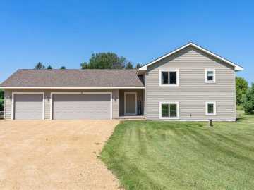 Hammond, WI: 1102 178th Street