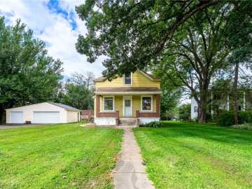 Elk Mound, WI: 200 N Holly Avenue