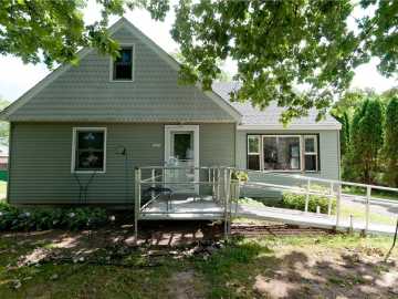 Rice Lake, WI: 1221 Ruby Avenue