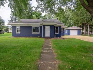 Mondovi, WI: 430 Parker Avenue
