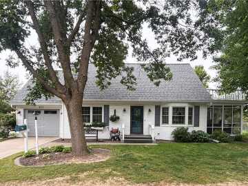 Barron, WI: 511 E Wisconsin Avenue