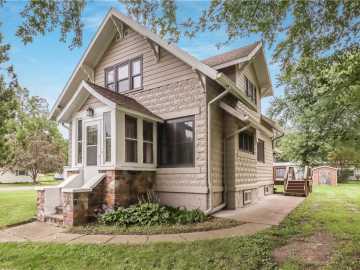 Prairie Farm, WI: 220 N Sprague N Avenue