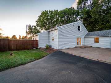 Eau Claire, WI: W3970 Mitchell Road