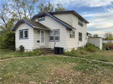 Ladysmith, WI: 500 E Menasha E Avenue