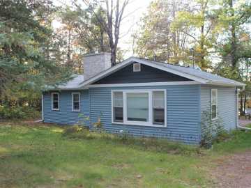 Danbury, WI: 33237 Little Mcgraw Lake Road
