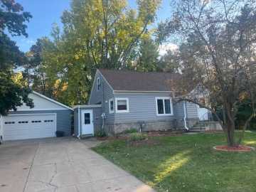 Eau Claire, WI: 1805 Moholt Drive