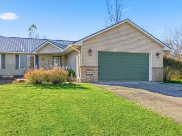 Spring Valley, WI: W1131 Whitetail Run