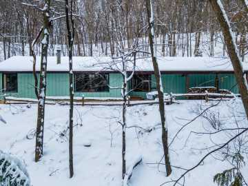 Eau Claire, WI: 2548 Woodhaven Road