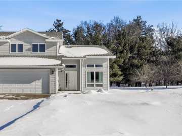 Holcombe, WI: 27183 250th Street 