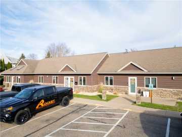 Eau Claire, WI: 3806 Oakwood Hills Parkway