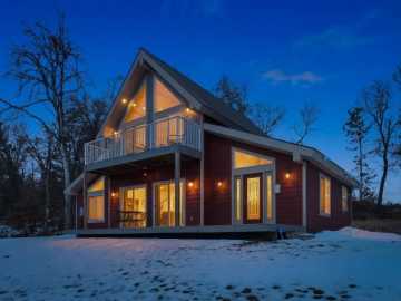 Danbury, WI: 4370 Deerpath Trail