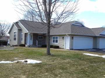 Eau Claire, WI: 4525 E Hamilton Avenue