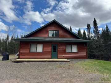 Winter, WI: 8225 N Blaisdell Lake Road