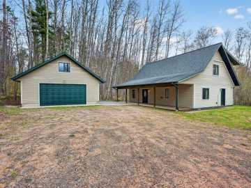 Hayward, WI: 11375 N State Hwy 27/77 