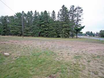 Hayward, WI: 15526 Highway B 
