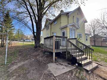 Spooner, WI: 401 Elm Street
