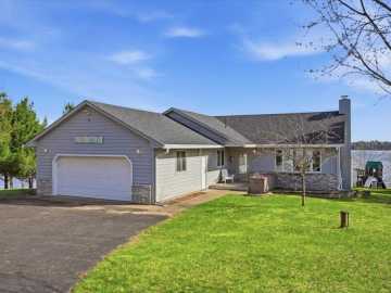 Webster, WI: 4179 Green Trail