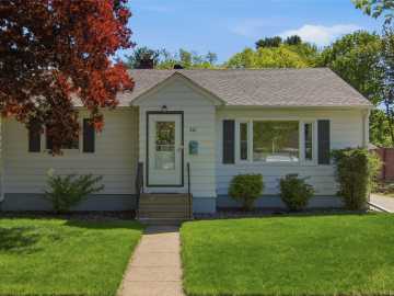 Eau Claire, WI: 321 Margaret Street