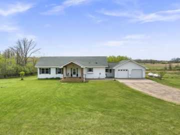 Clear Lake, WI: 209 30th Street