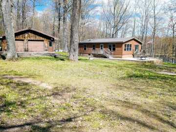 New Auburn, WI: 30347 138th Street