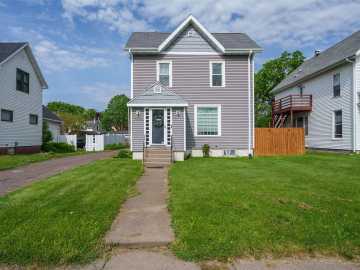 Eau Claire, WI: 1208 State Street